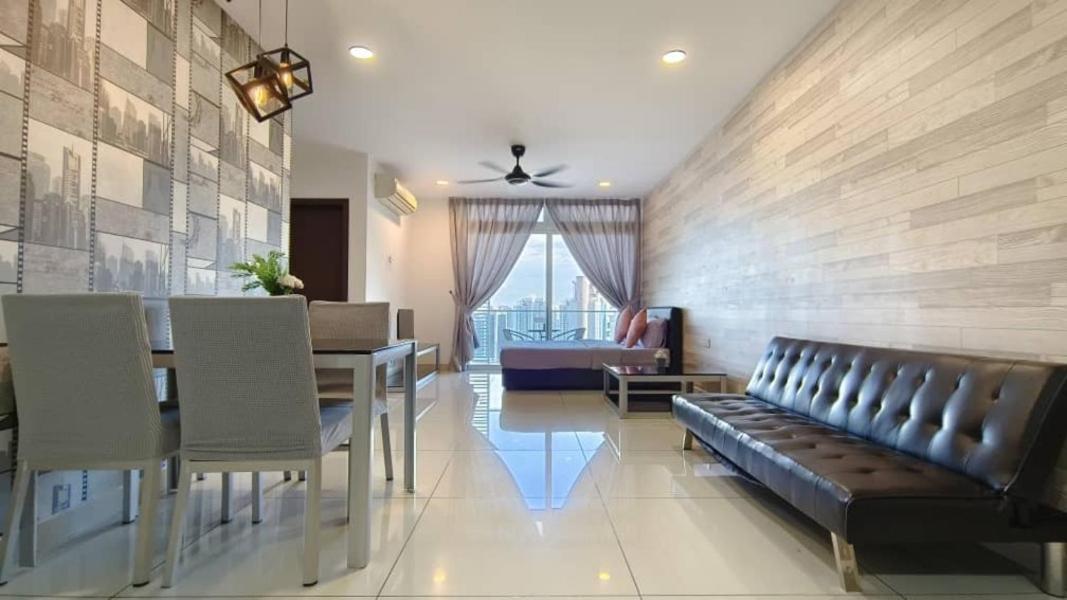 Jb City Shopping Mall Apartment Johor Bahru Extérieur photo